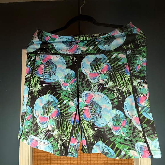 CVG Miami skull 7” shorts - Picture 2 of 5